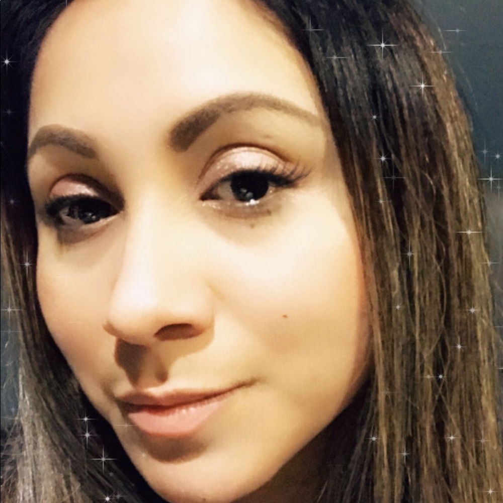 Meet your Posher, Alba